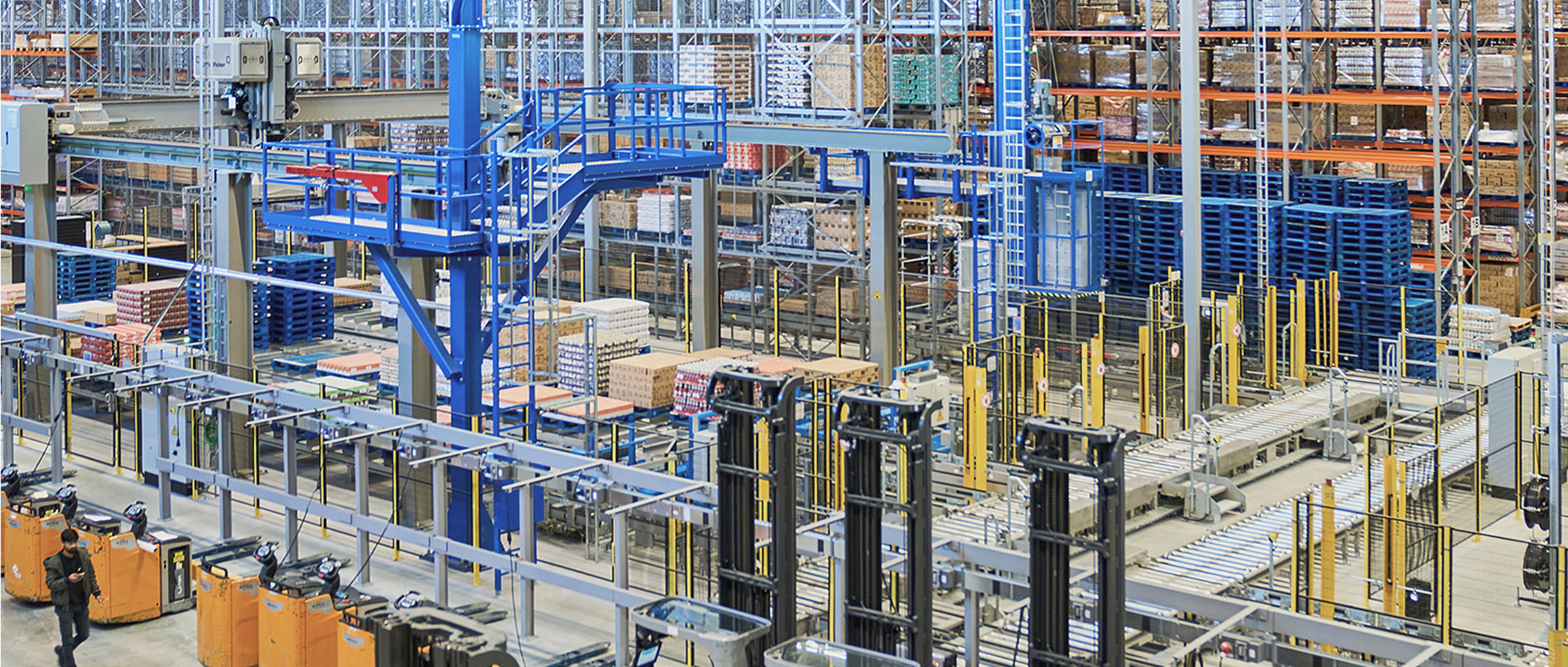 Wide shot of a warehouse