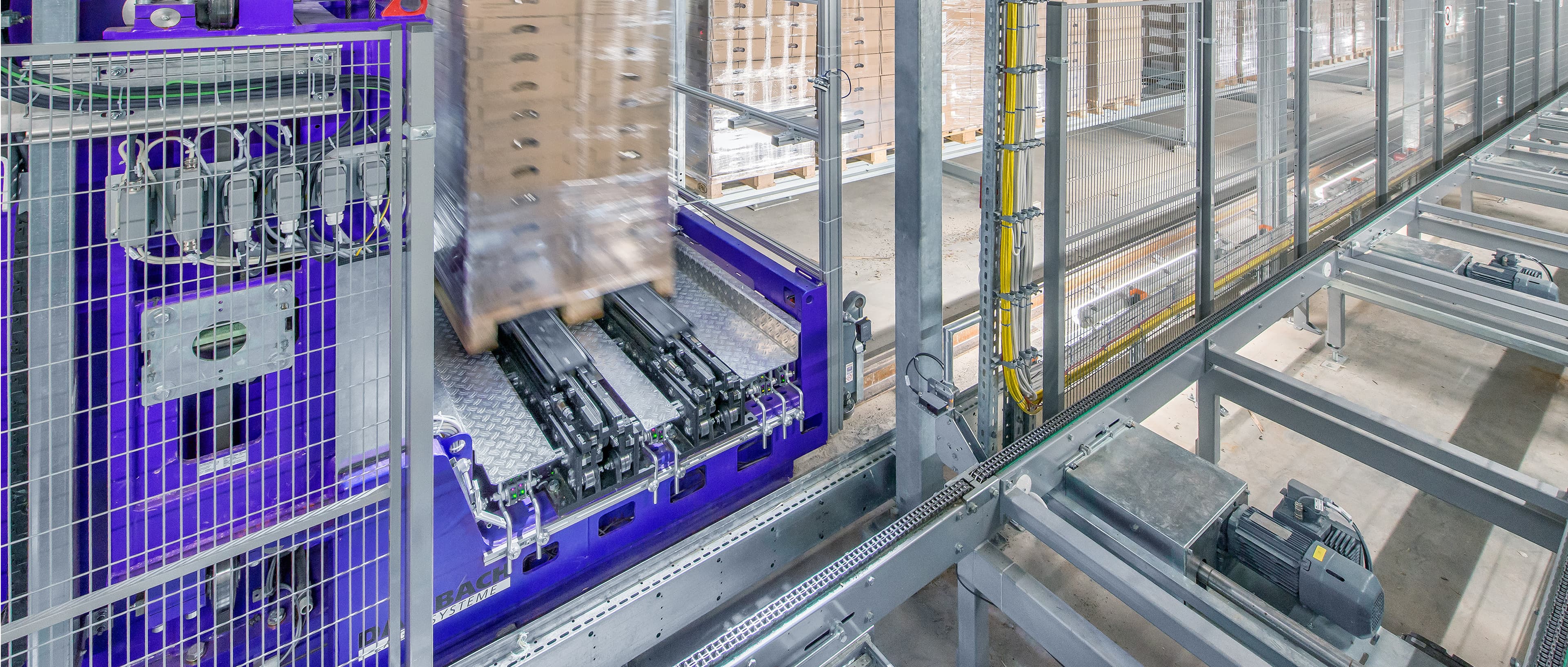 Automation conveyor in an automotive factory
