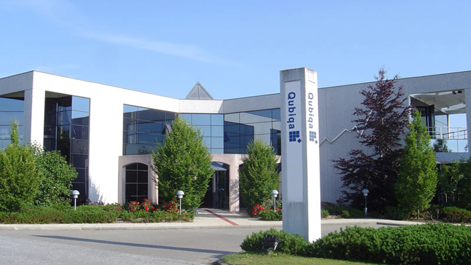 Qubiqa logistics Gebäude.