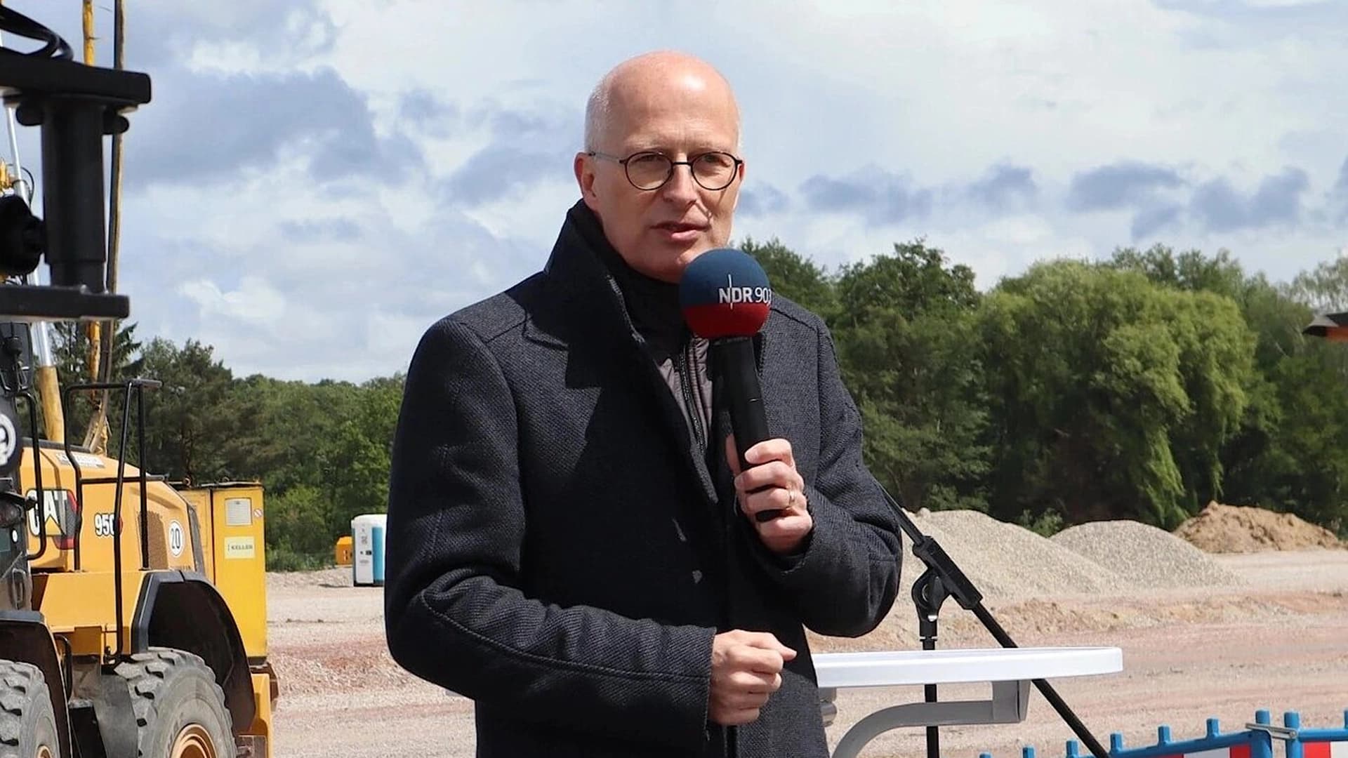 Photo of the First Mayor of the Free and Hanseatic City of Hamburg, Dr. Peter Tschentscher.